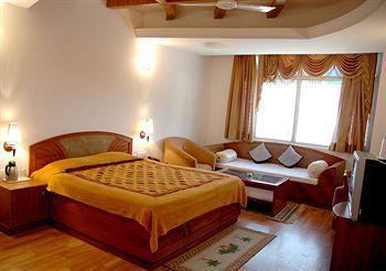 Hotel Silver Rock Mussoorie Kültér fotó